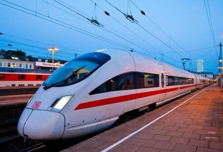 Viagem de trem de Amsterdã a Munique