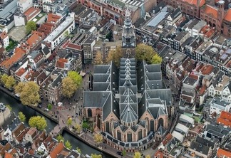 Igreja Oude Kerk em Amsterdã