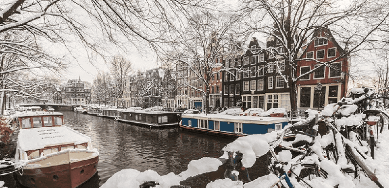 Neve em Amsterdã em janeiro