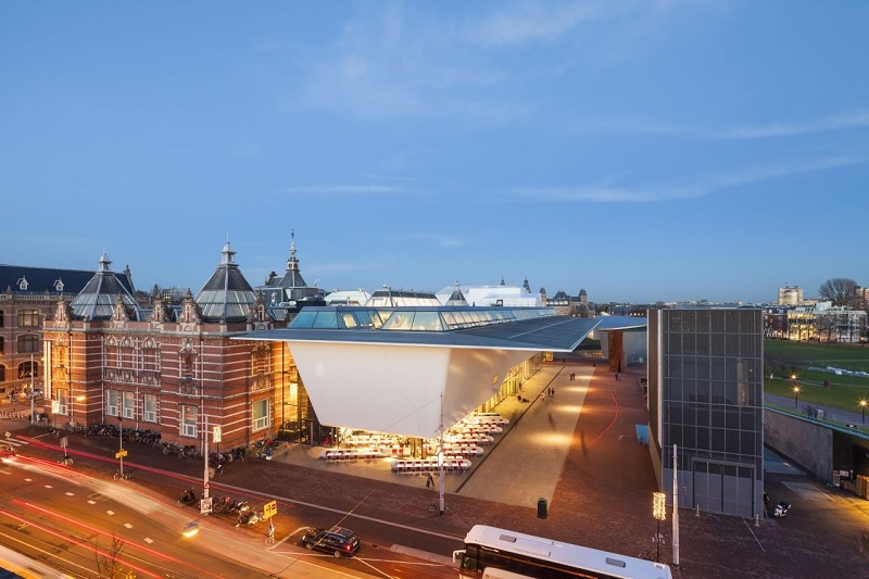 Museu Stedelijk em Amsterdã