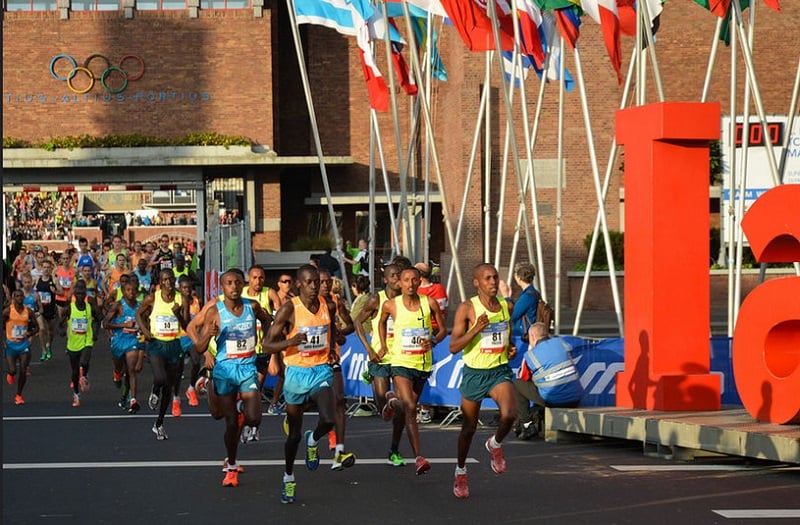 Maratona na cidade de Amsterdã