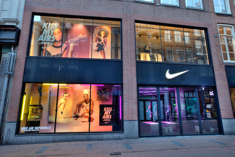 Nike Store 